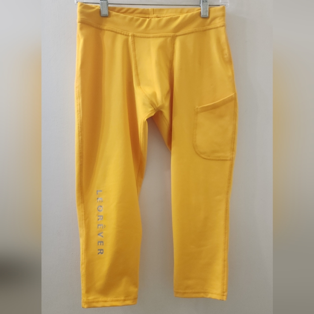 Leoréver Yellow Compression Leggings, Size Small, Made In USA.